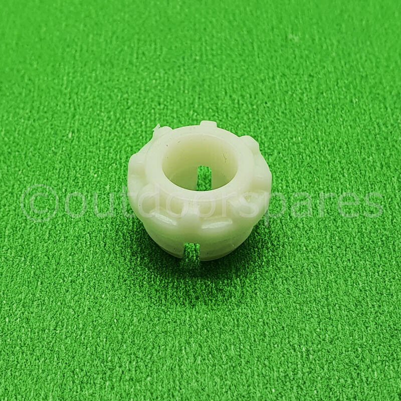 Stiga COMBI 1066 HQ Steering Rod Bush Part Number 327045072/0 SR66E - Outdoor Spares